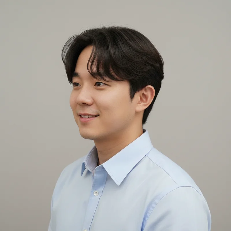 2025년 30대 남자 단발 반곱슬 넓은 이마 커버 추천 헤어스타일