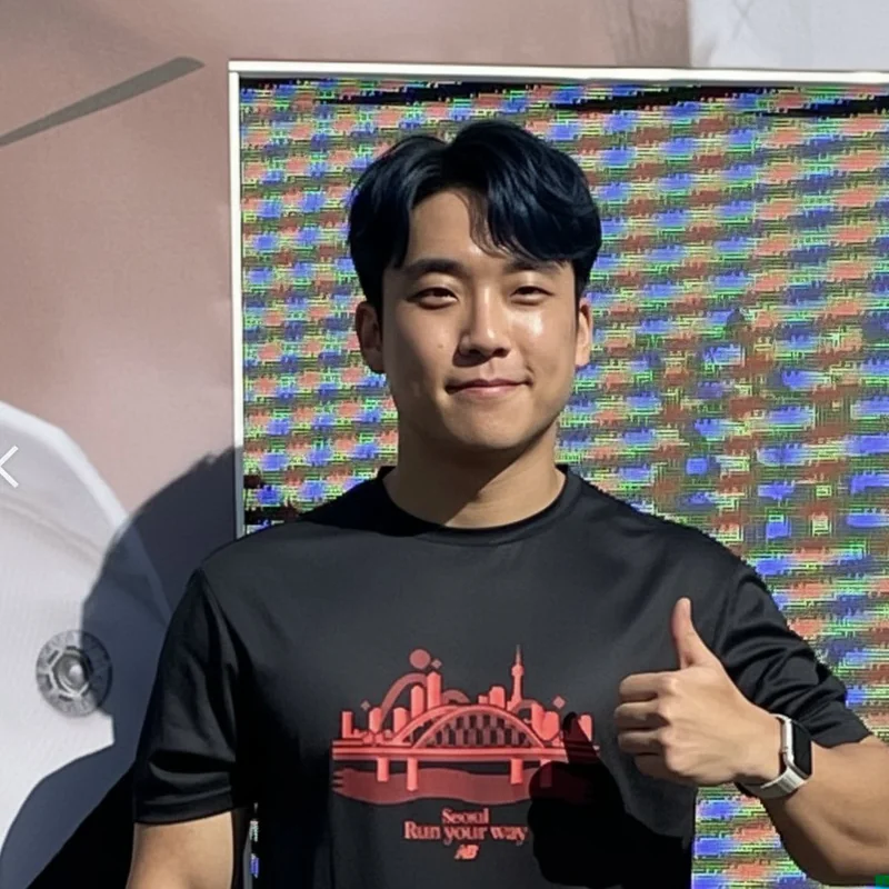 2025년 30대 남자 숏컷 반곱슬 작은 눈 커버 추천 헤어스타일